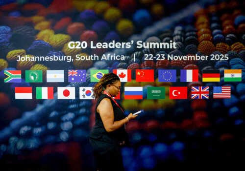 Pınar Dost joins “Strait Talk” at TRT World to discuss the G20 Summit in South Africa